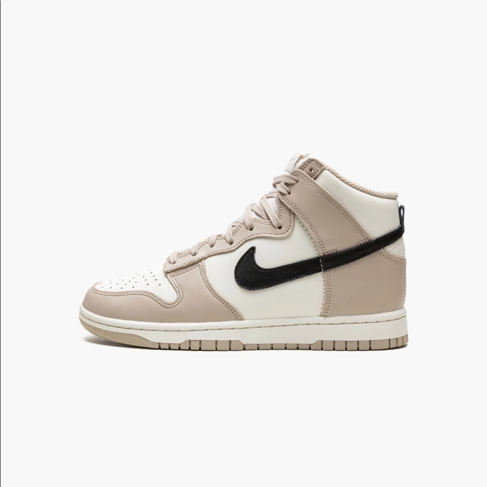 Nike W Dunk High Tops, Women, Fossil Stone. 6.5 NWOT in original box.